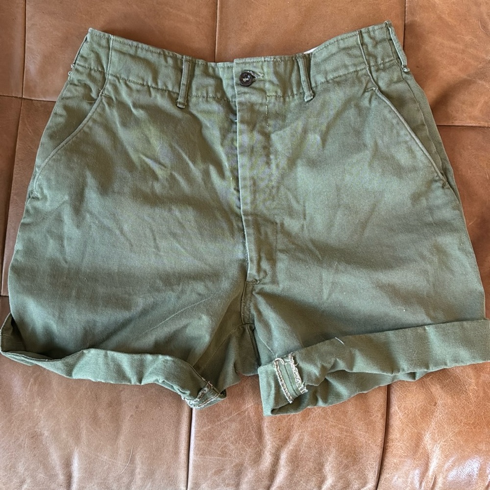 Vintage 1950s high waisted Boy Scout shiort